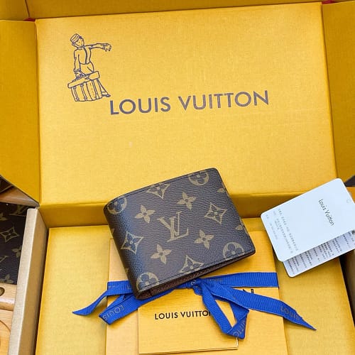 KakaoTalk_20260302_000354983_05 루이비통 멀티플 월릿 모노그램(M60895)